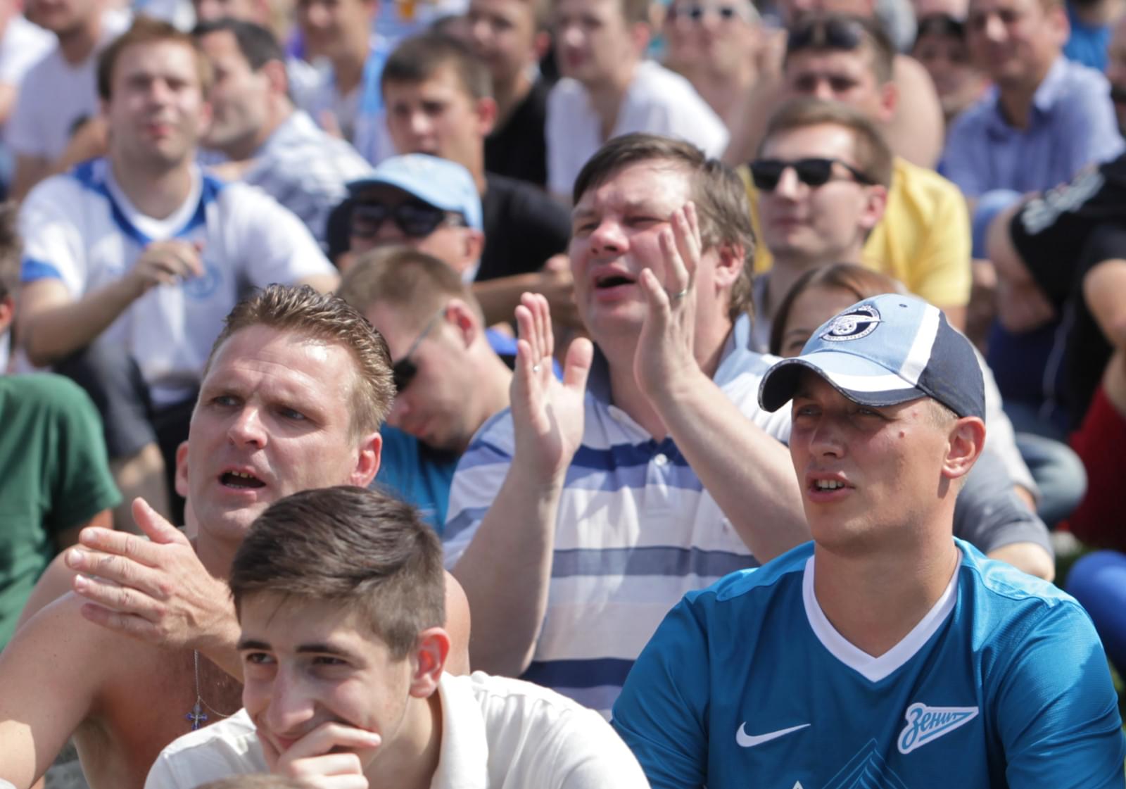 Матч «Волга» — «Зенит» показан в Новой Голландии