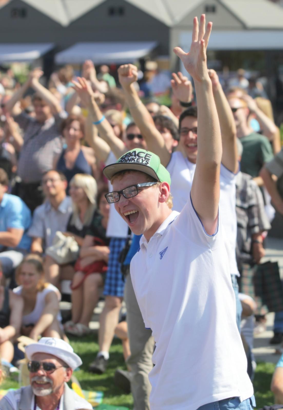 Матч «Волга» — «Зенит» показан в Новой Голландии