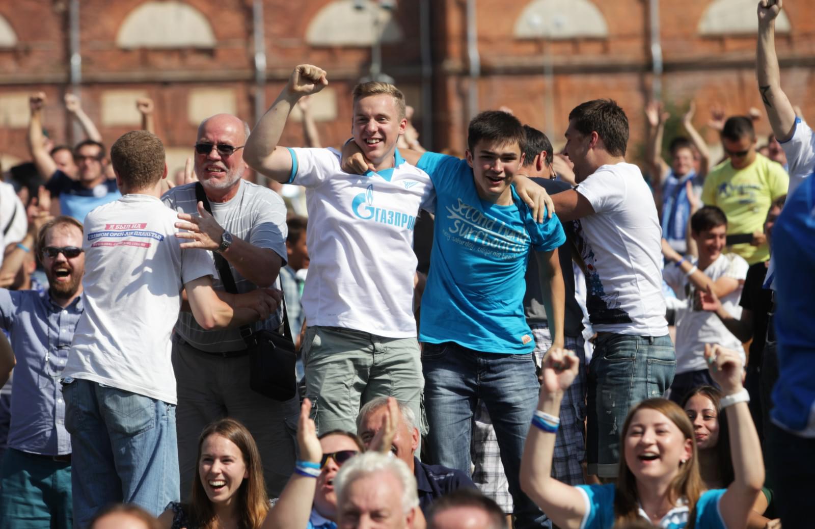 Матч «Волга» — «Зенит» показан в Новой Голландии