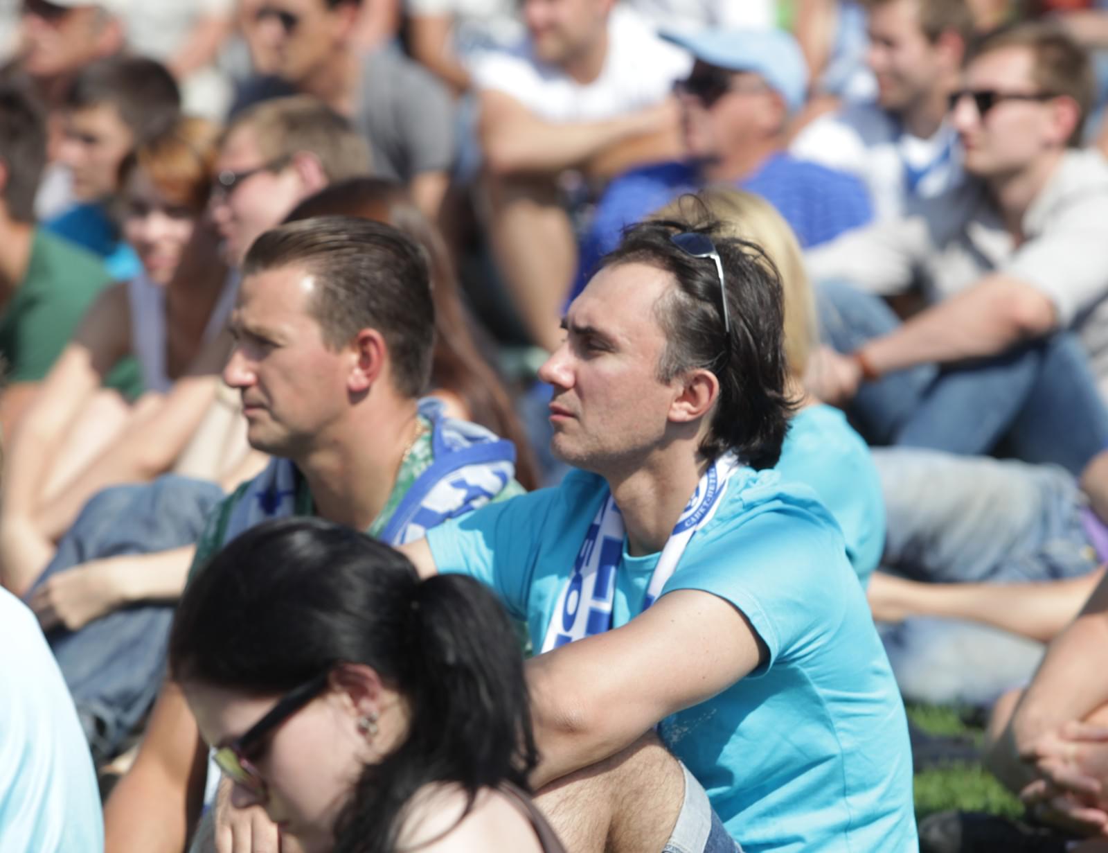 Матч «Волга» — «Зенит» показан в Новой Голландии