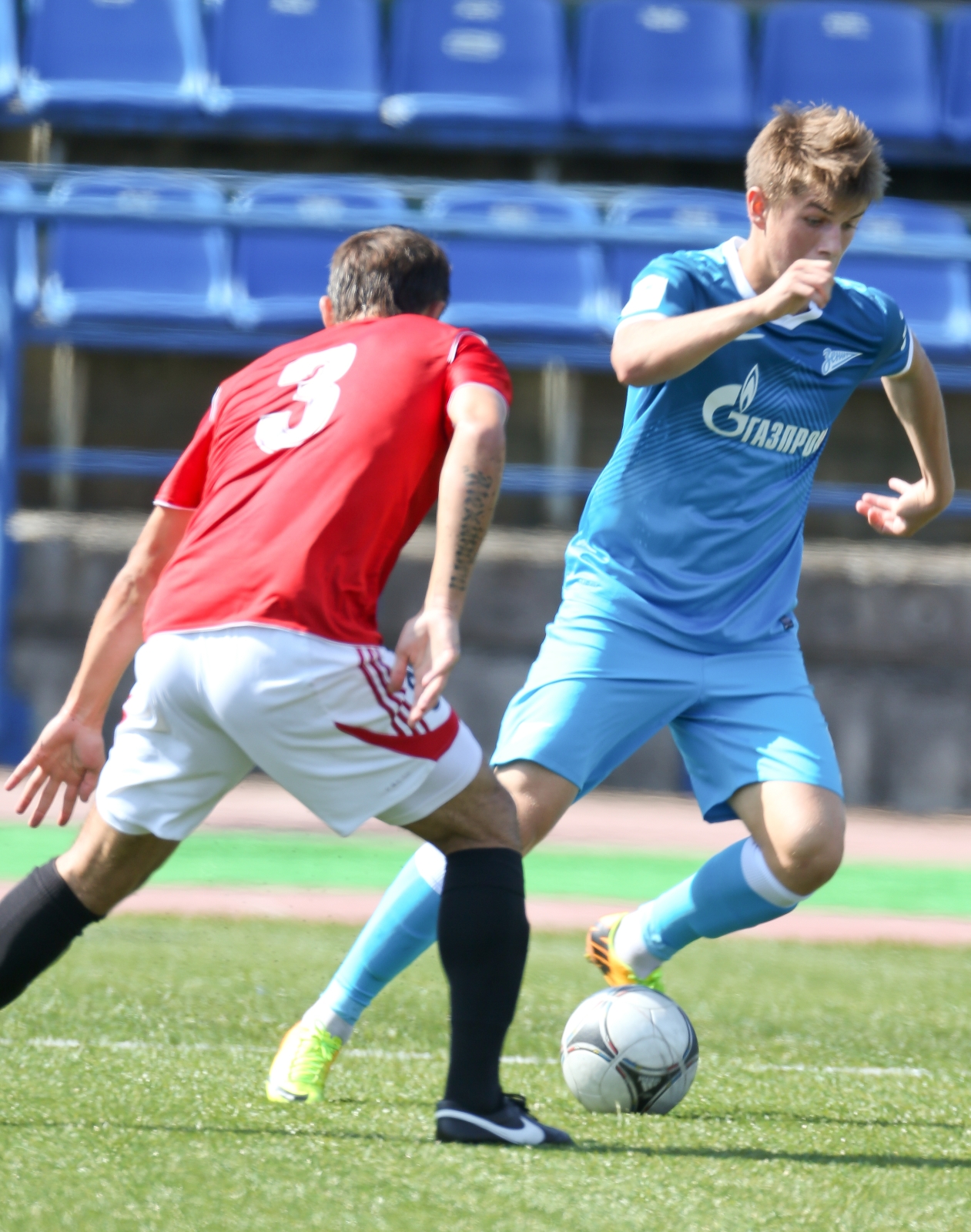 Первенство команд первой футбольной лиги: матч Зенит-2 — Текстильщик