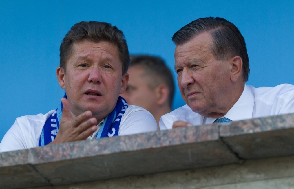 Болельщики ФК «Зенит», на матче Лиги Чемпионов УЕФА 2013/2014, «Зенит» — «Нордшелланд»