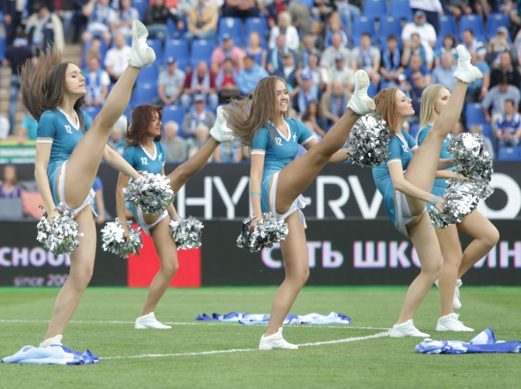 Группа поддержки Соул Систерс