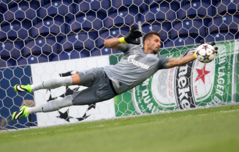 Лига чемпионов УЕФА 2013/2014, «Пасуш де Феррейра» — «Зенит».