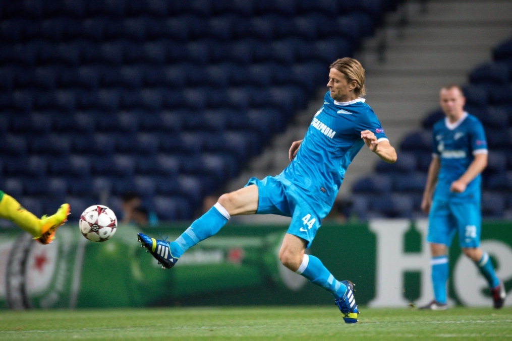 Лига чемпионов УЕФА 2013/2014, «Пасуш де Феррейра» — «Зенит».