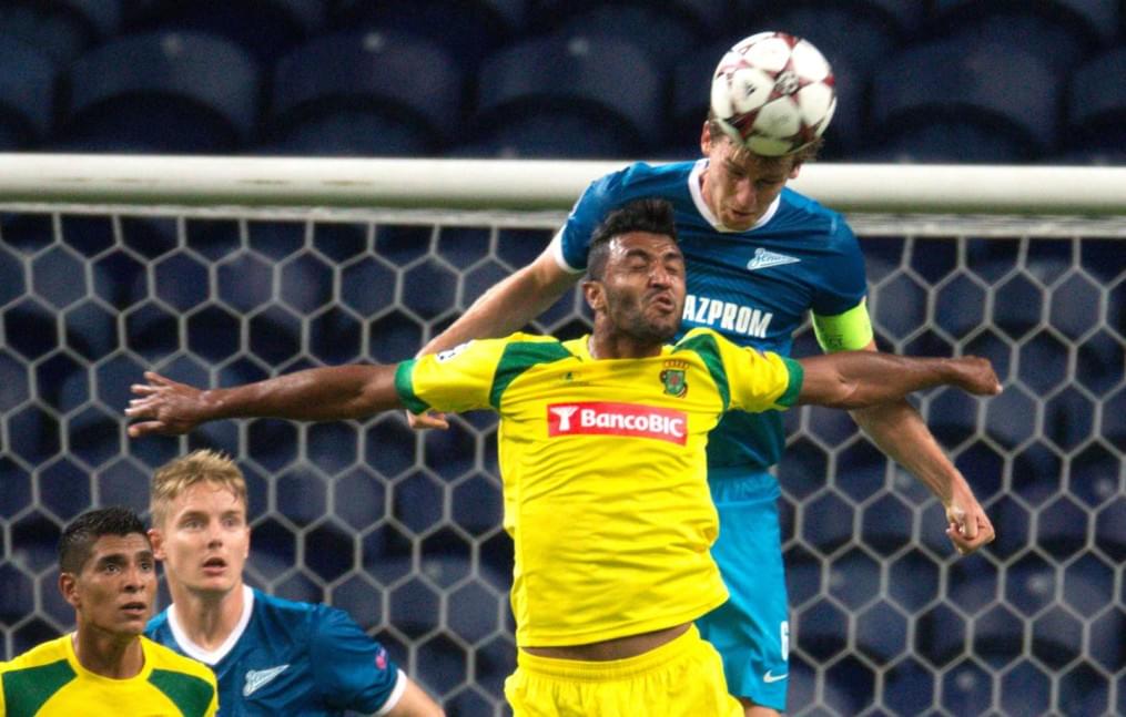 Лига чемпионов УЕФА 2013/2014, «Пасуш де Феррейра» — «Зенит».