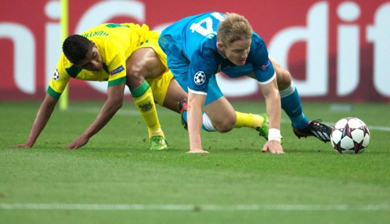 Лига чемпионов УЕФА 2013/2014, «Пасуш де Феррейра» — «Зенит».