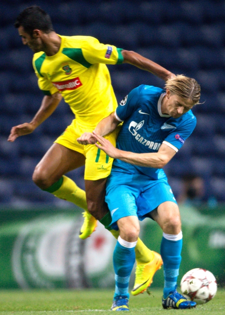 Лига чемпионов УЕФА 2013/2014, «Пасуш де Феррейра» — «Зенит».