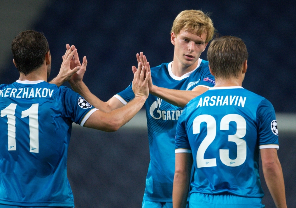 Лига чемпионов УЕФА 2013/2014, «Пасуш де Феррейра» — «Зенит».