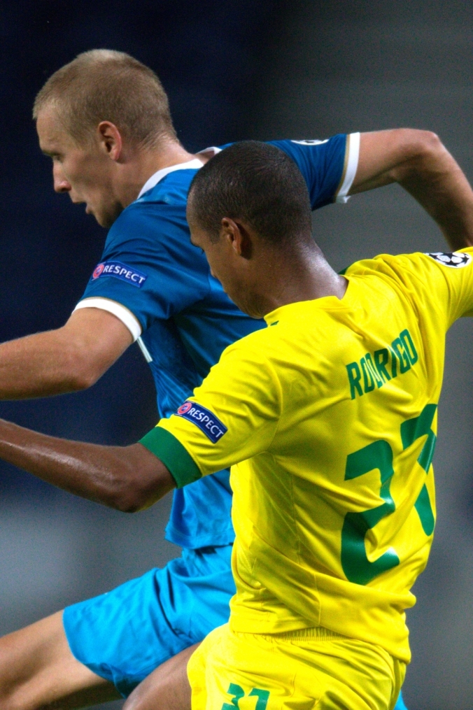 Лига чемпионов УЕФА 2013/2014, «Пасуш де Феррейра» — «Зенит».