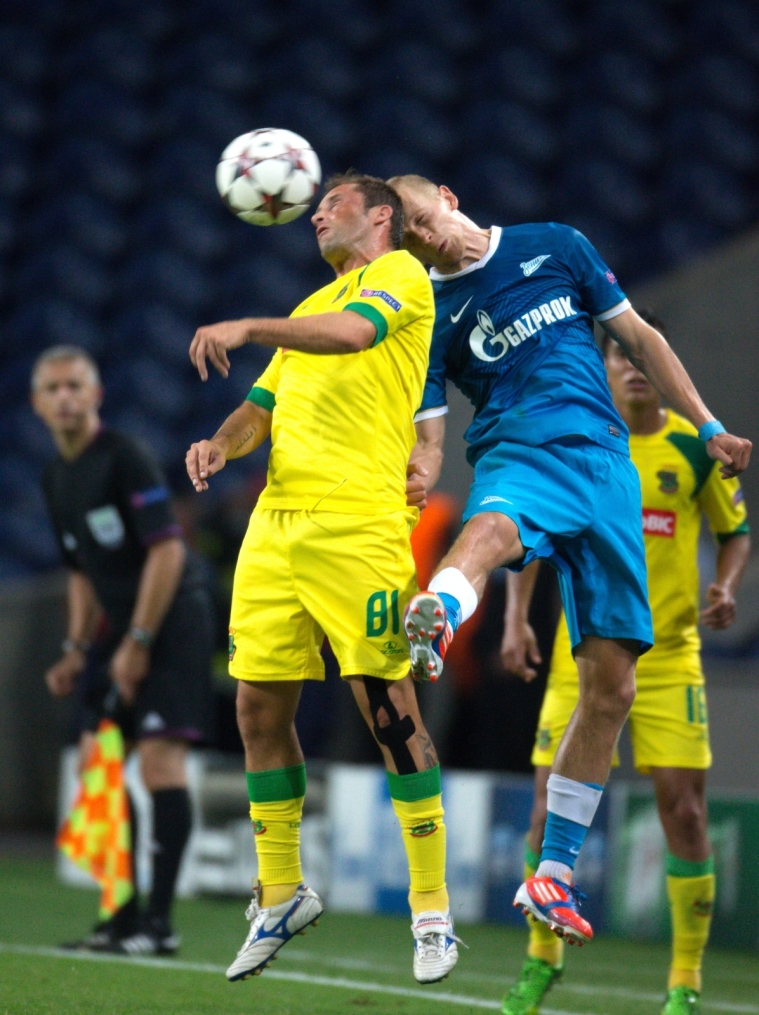 Лига чемпионов УЕФА 2013/2014, «Пасуш де Феррейра» — «Зенит».