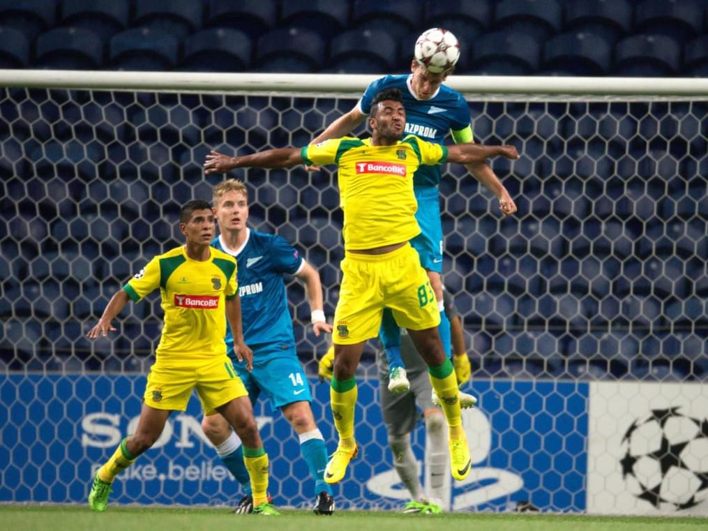 Лига чемпионов УЕФА 2013/2014, «Пасуш де Феррейра» — «Зенит».