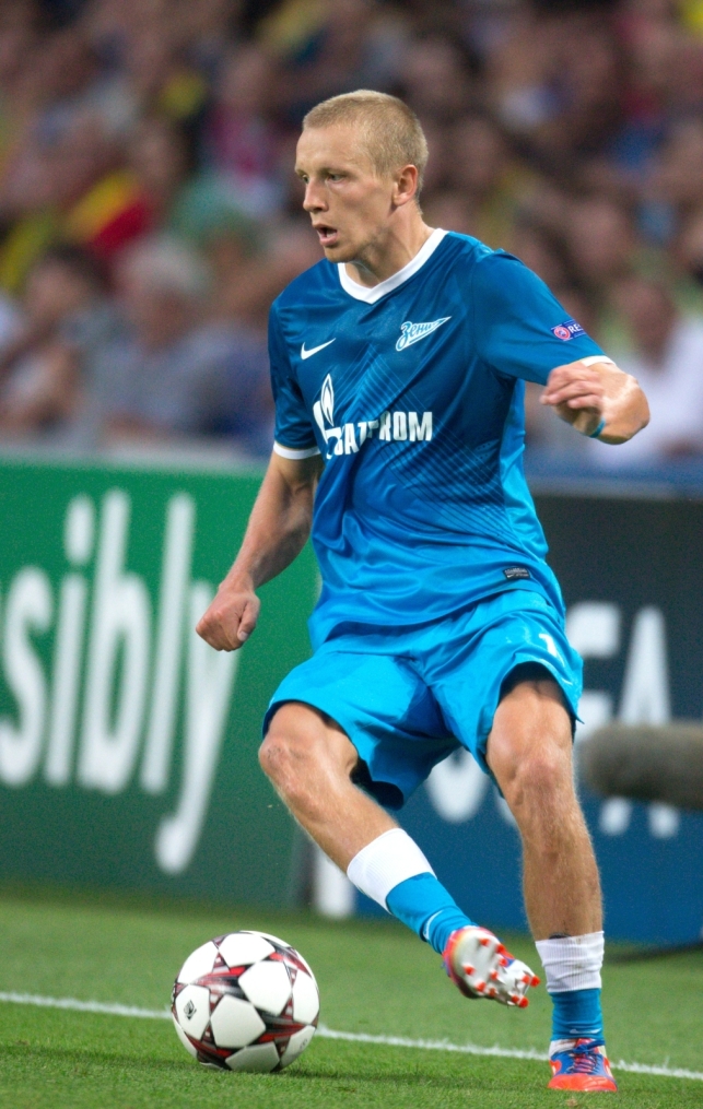 Лига чемпионов УЕФА 2013/2014, «Пасуш де Феррейра» — «Зенит».