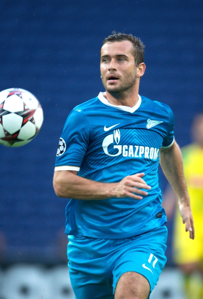 Лига чемпионов УЕФА 2013/2014, «Пасуш де Феррейра» — «Зенит».