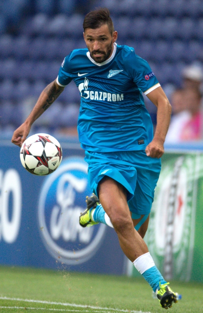 Лига чемпионов УЕФА 2013/2014, «Пасуш де Феррейра» — «Зенит».