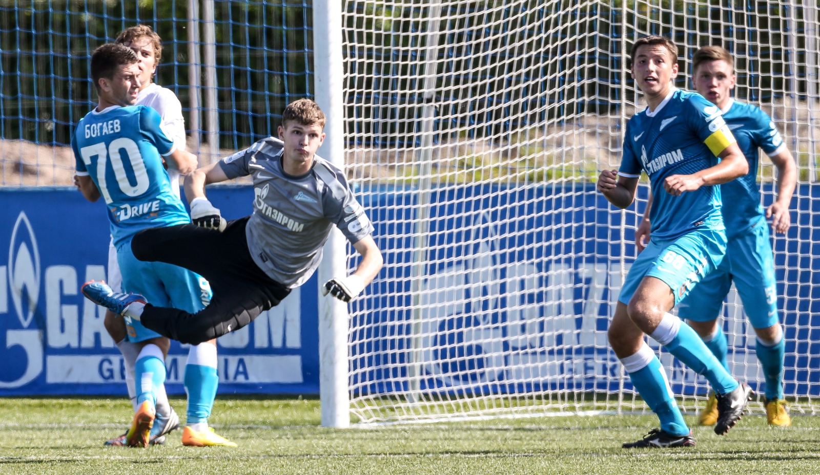 Первенство  России среди команд второго дивизиона «Зенит-2» — «Спартак»