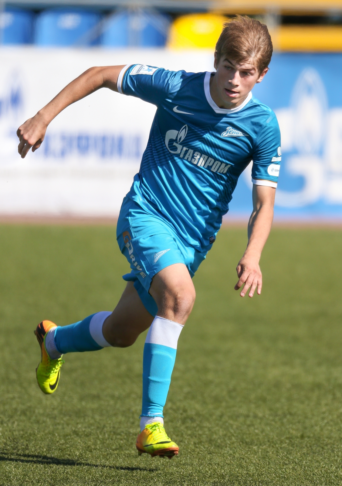 Первенство  России среди команд второго дивизиона «Зенит-2» — «Спартак»