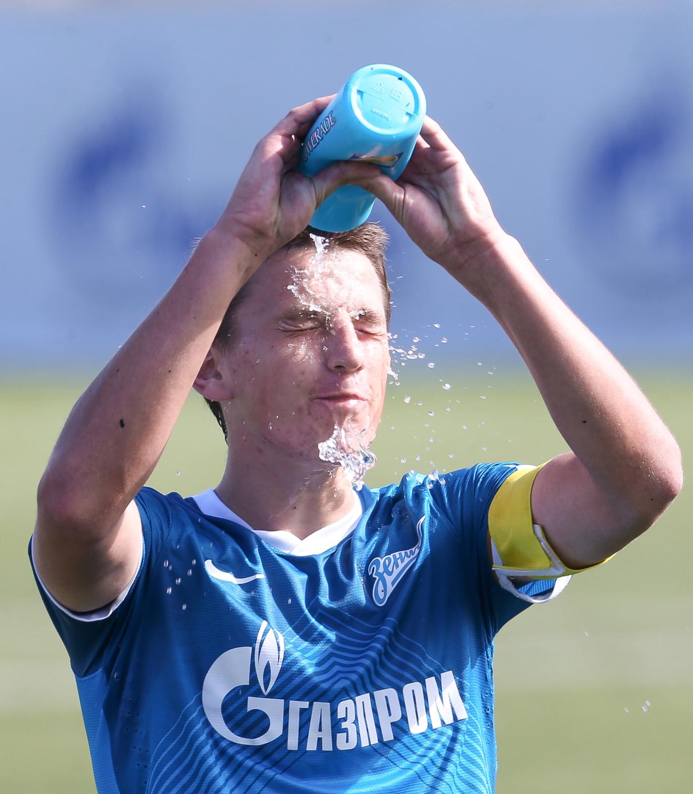 Первенство  России среди команд второго дивизиона «Зенит-2» — «Спартак»