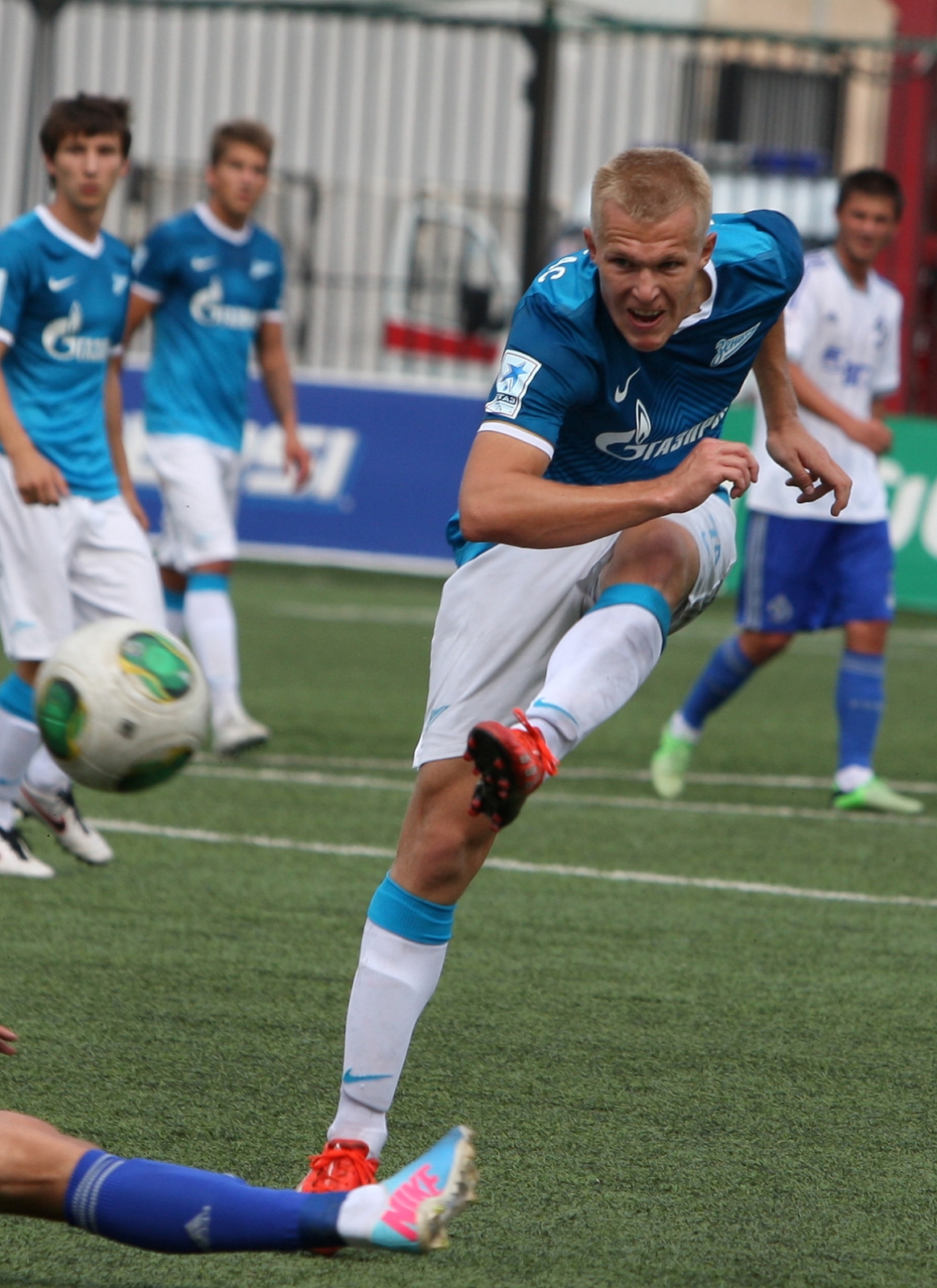 Матч первенства молодежных составов «Динамо»-м — «Зенит»-м