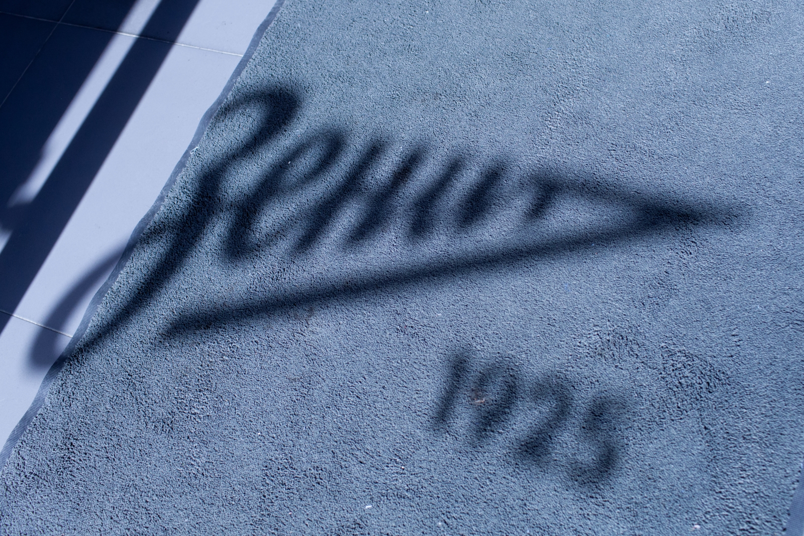 Новичек Зенита Игорь Смольников презентуют футболку