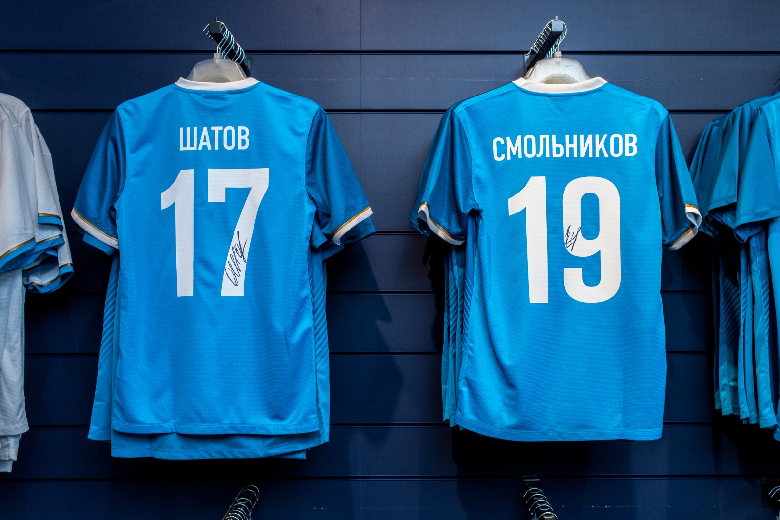 Новички Зенита презентуют футболку