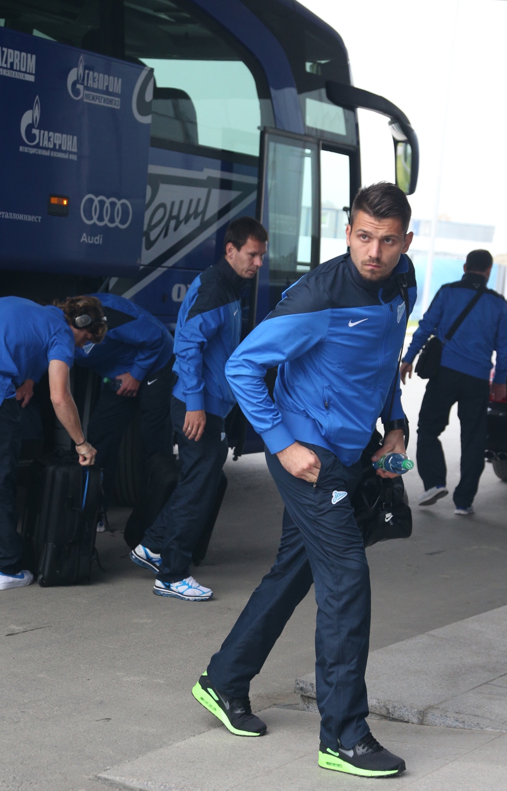 «Зенит» прилетел в Мадрид в  преддверии матча Атлетико — Зенит