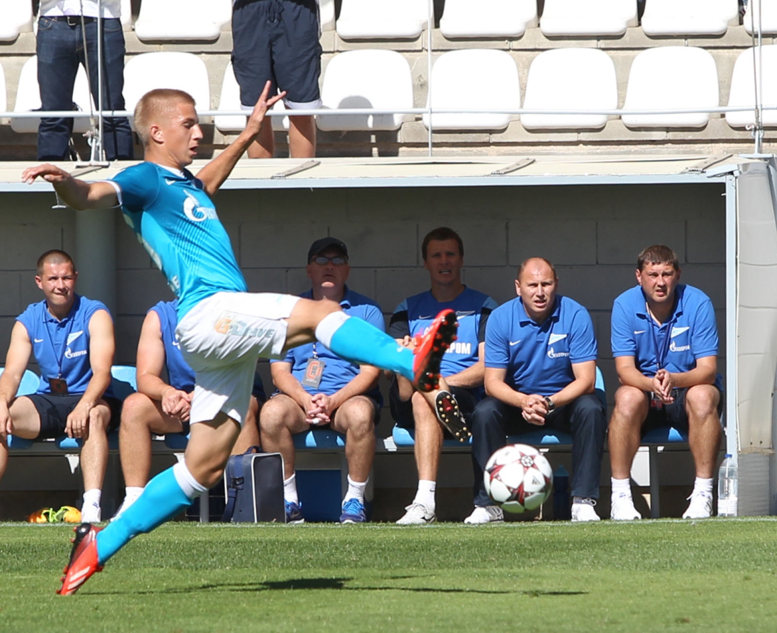 «Атлетико»-м — «Зенит»-м: фоторепортаж из Махадаонды