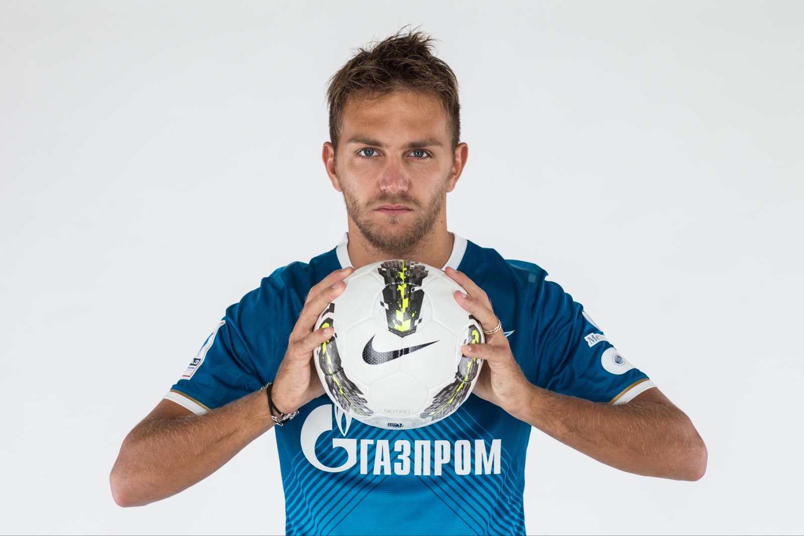 Фотосессия Доменико Кришито, защитник ФК «Зенит»