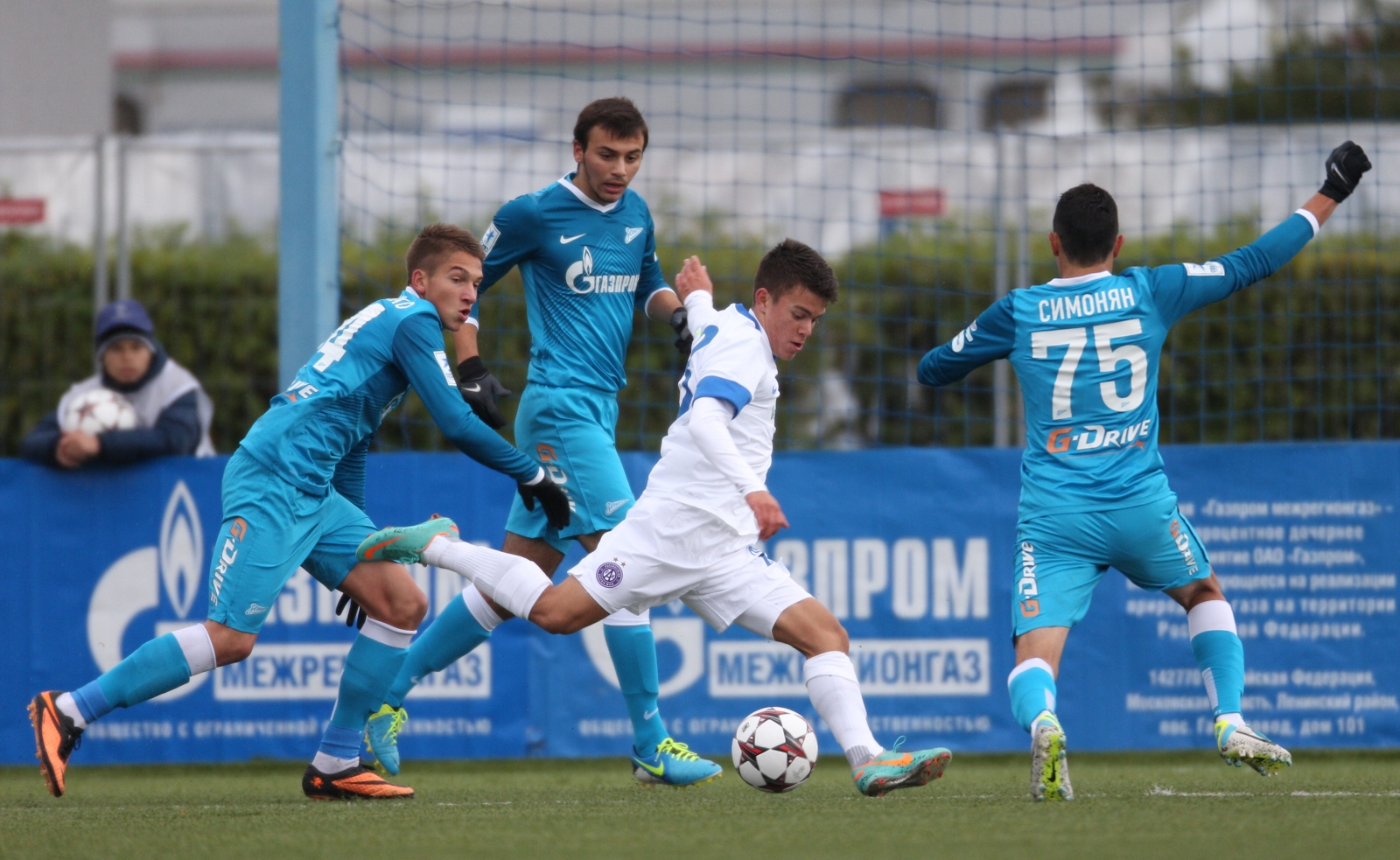 Лига чемпионов УЕФА, юношеский турнир, «Зенит»-м —  «Аустрия»-м.