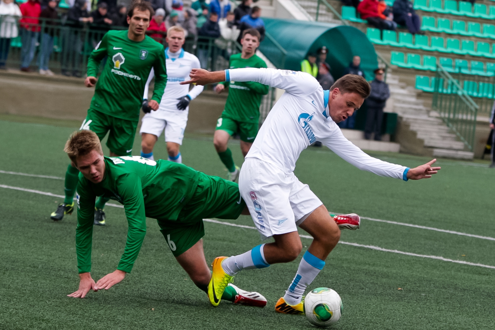 Молодежное первенство, 12-й тур, матч «Томь» — «Зенит»