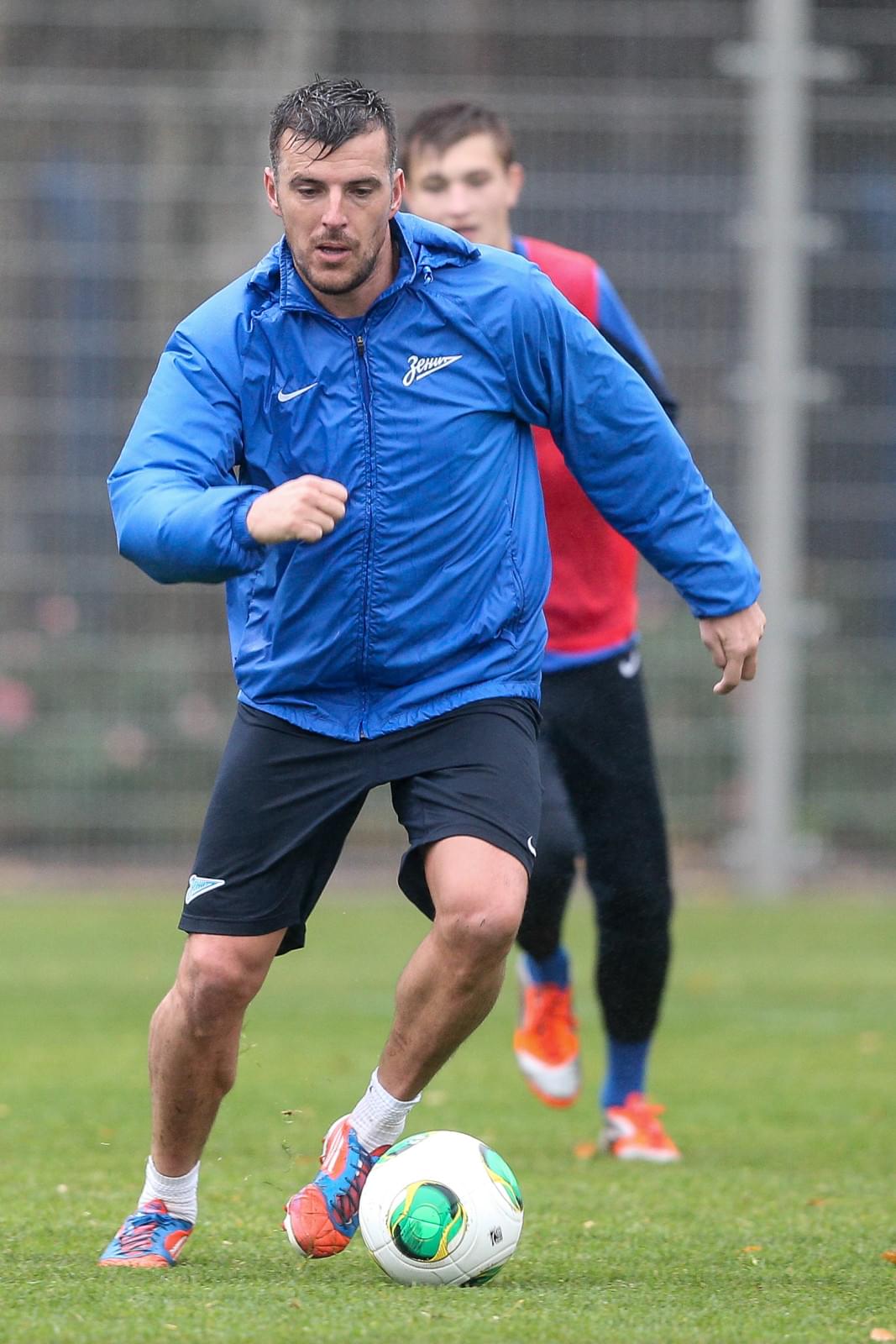 Контрольный матч между основным составом ФК «Зенит» — «Зенит-2»