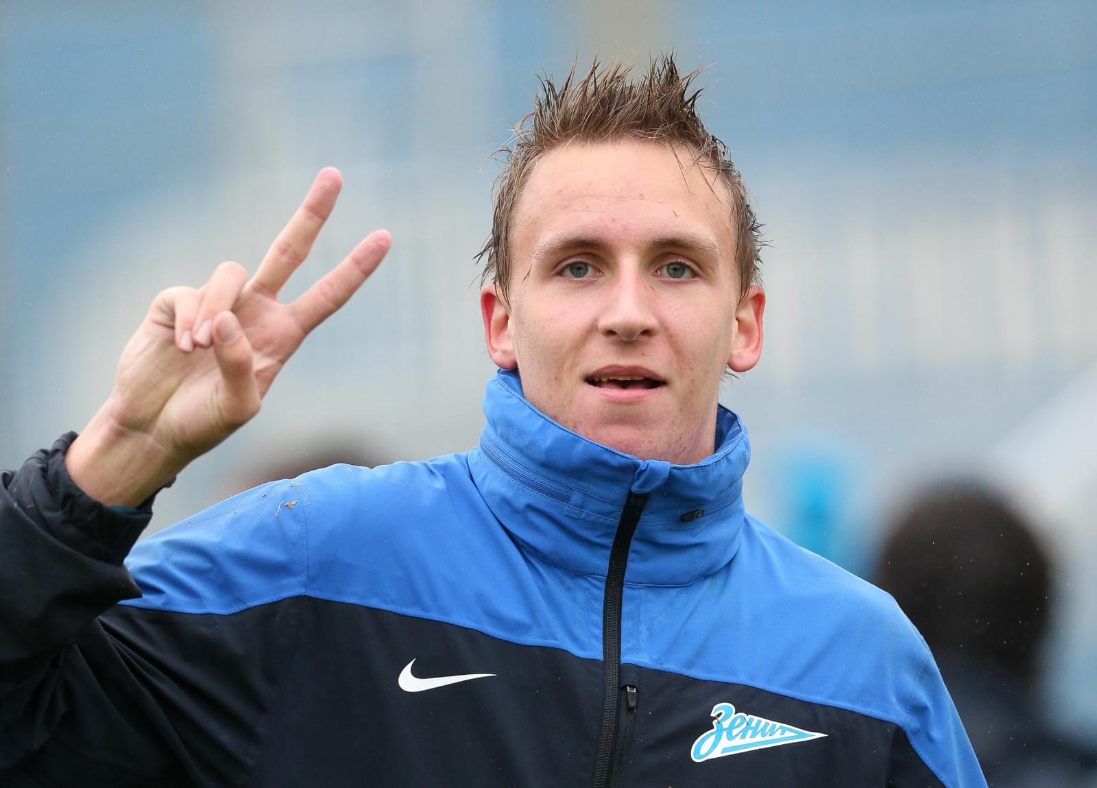 Контрольный матч между основным составом ФК «Зенит» — «Зенит-2»