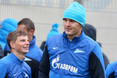 Контрольный матч между основным составом ФК «Зенит» — «Зенит-2»