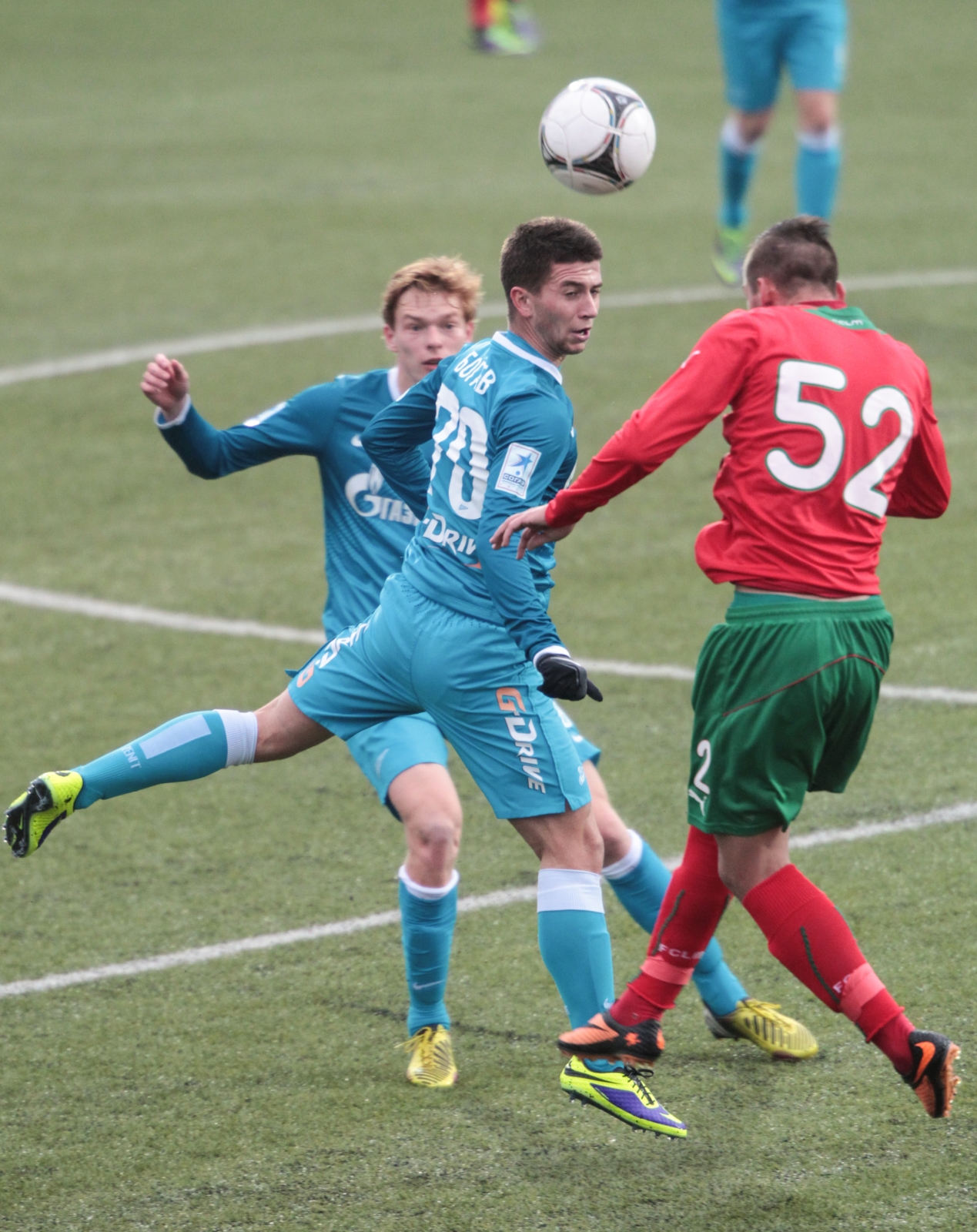 21-й тур первенства второго дивизиона зоны «Запад». Матч между ФК «Зенит»-2 и ФК «Локомотив-2»