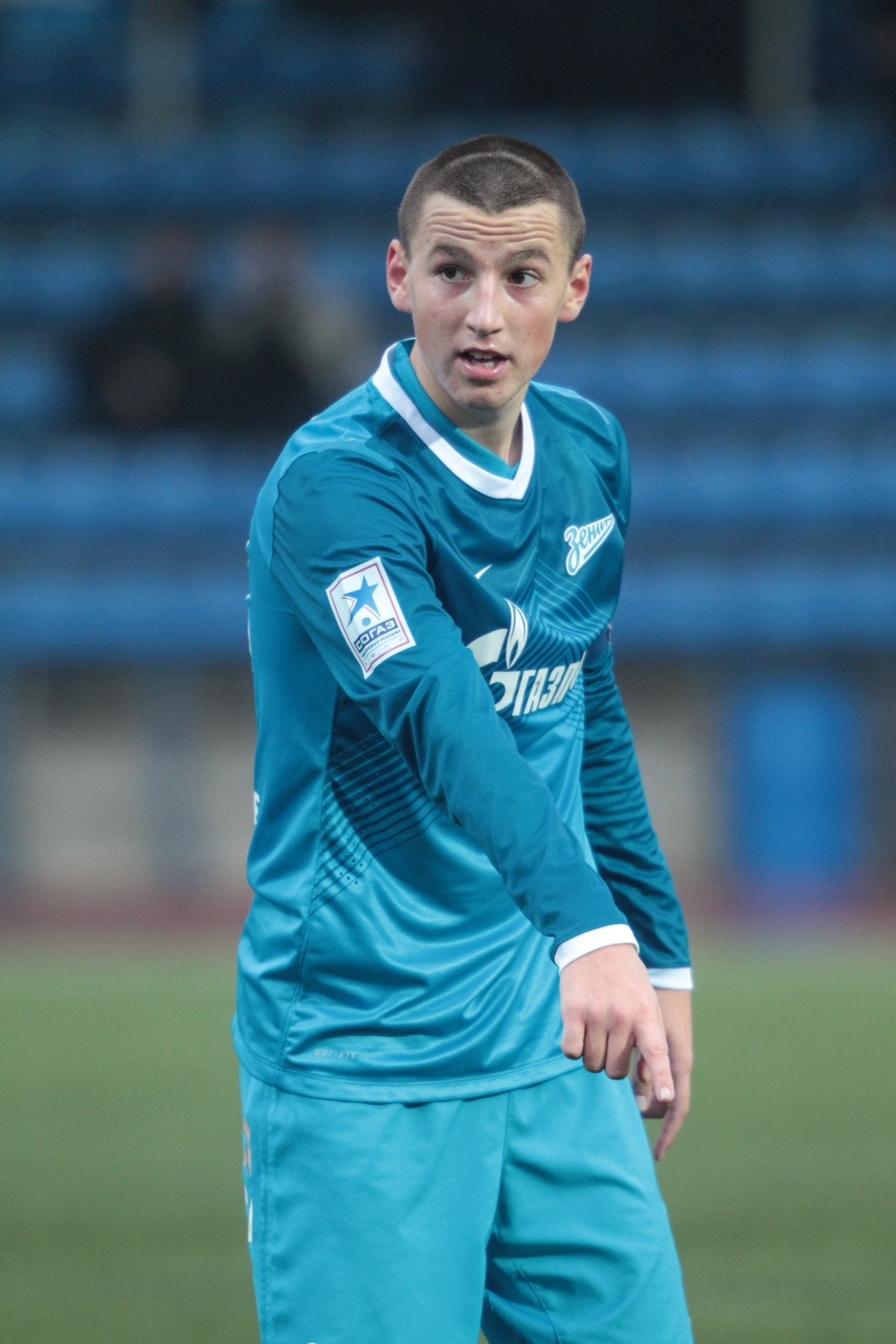 21-й тур первенства второго дивизиона зоны «Запад». Матч между ФК «Зенит»-2 и ФК «Локомотив-2»