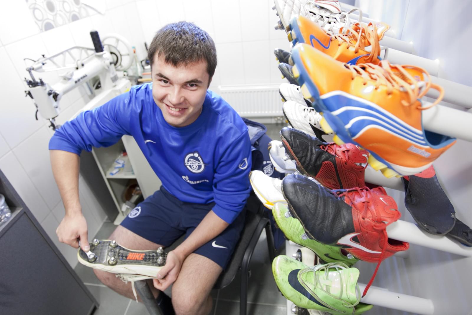 Сапожник ФК «Зенит», Алексей Фролов