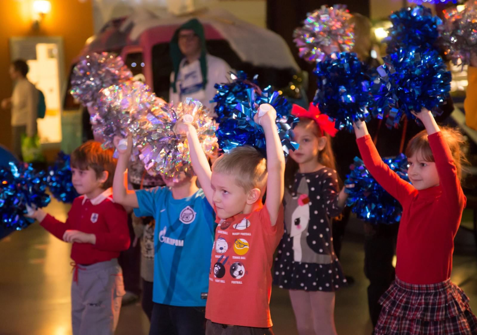 Новогодняя елка для детей «Зенит-Фан» в «Кидбурге»