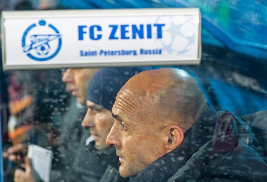 Лиги чемпионов УЕФА 2011/2012, Зенит—Бенфика