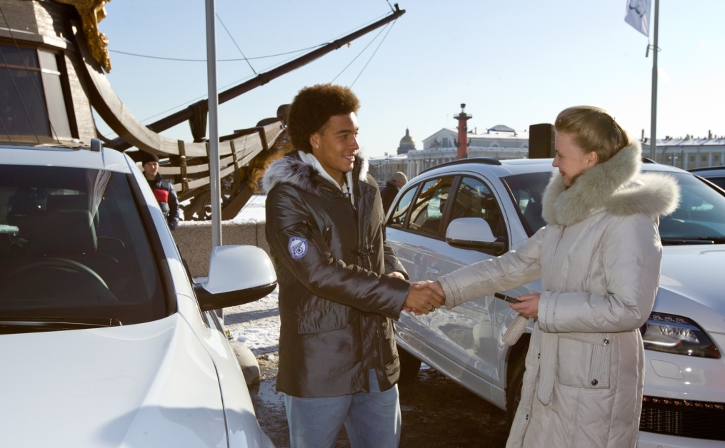 «Зенит» — получил в подарок автомобили «Ауди»