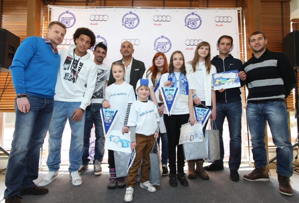 «Зенит» — получил в подарок автомобили «Ауди»