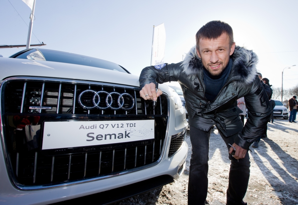 «Зенит» — получили в подарок автомобили «Ауди»