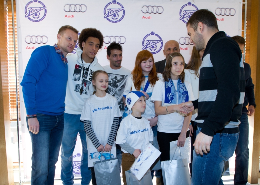 «Зенит» — получили в подарок автомобили «Ауди»