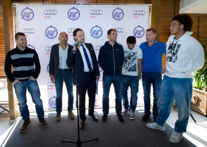 «Зенит» — получили в подарок автомобили «Ауди»