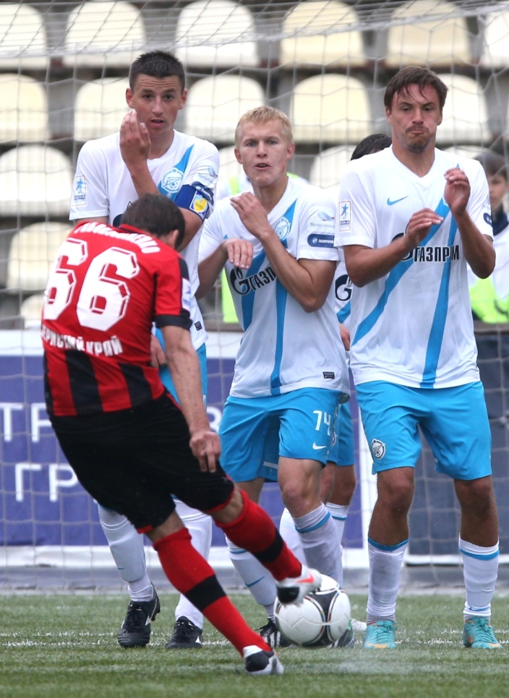 Матч Первенства России среди молодежных команд «Амкар» — «Зенит»