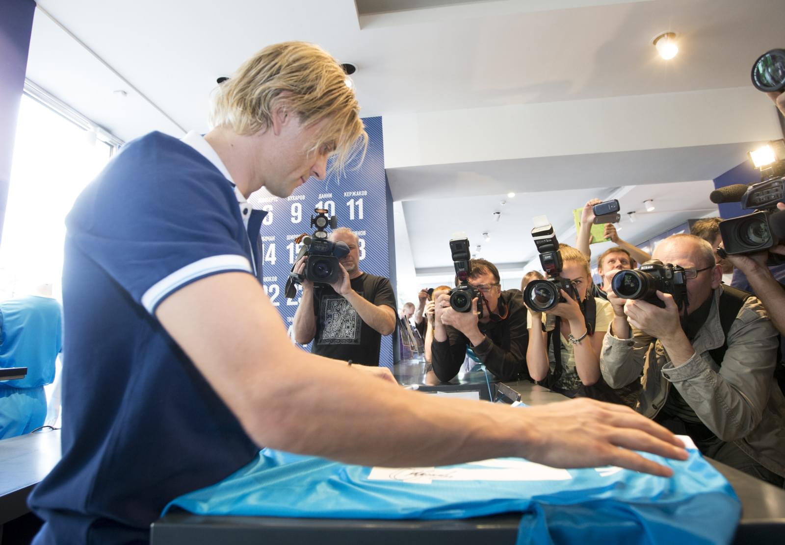 ФК «Зенит» официально презентовал новичков