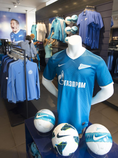 ФК «Зенит» официально презентовал новичков