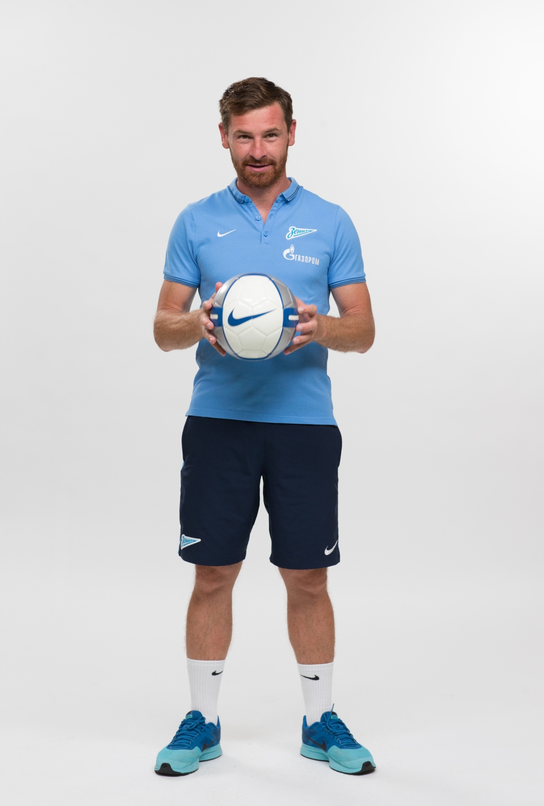 Фотосессия футболистов и тренеров основного состава ФК «Зенит» сезона 2014/2015