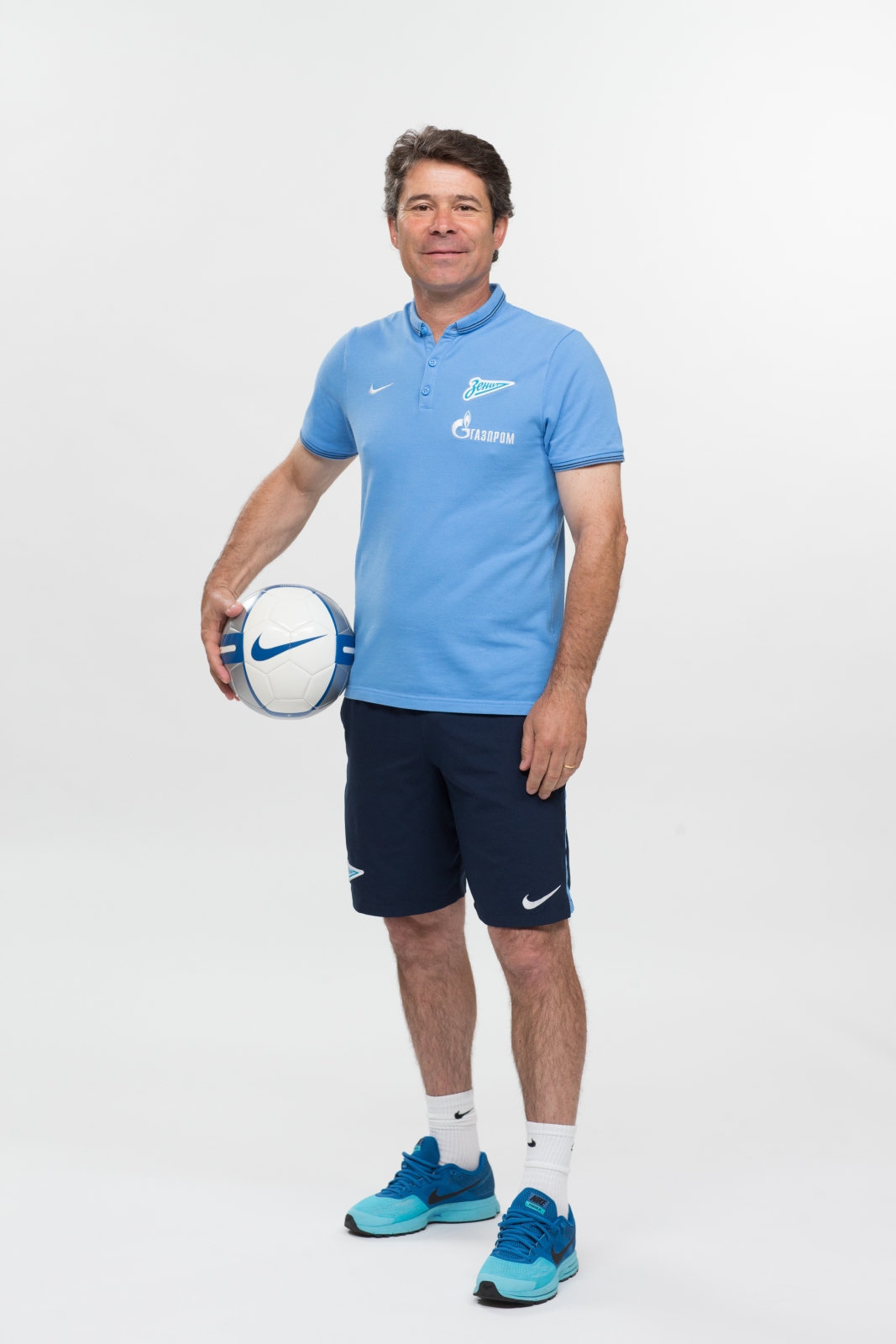 Фотосессия футболистов и тренеров основного состава ФК «Зенит» сезона 2014/2015