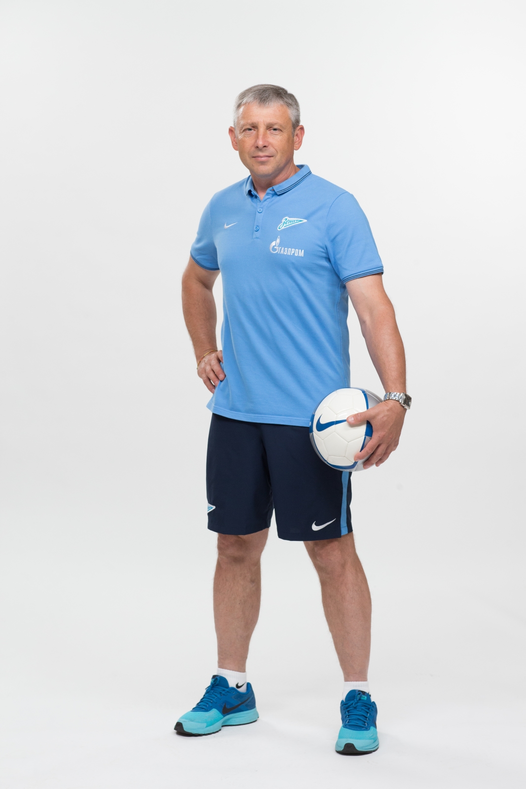 Фотосессия футболистов и тренеров основного состава ФК «Зенит» сезона 2014/2015