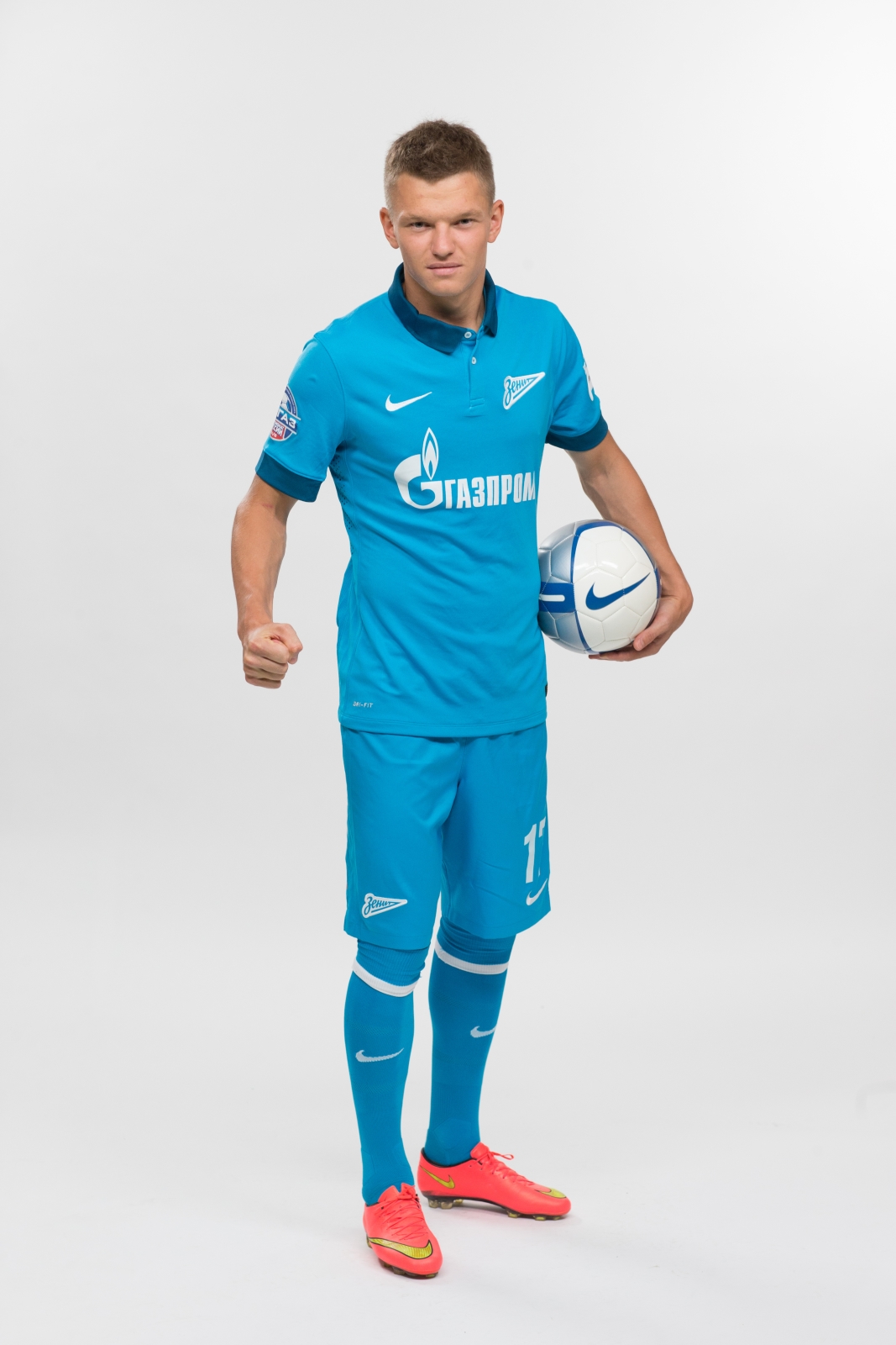 Фотосессия футболистов и тренеров основного состава ФК «Зенит» сезона 2014/2015